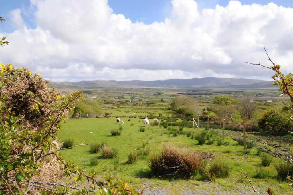 Cottage Skelligs Coast, Ring Of Kerry カアーサイビーン エクステリア 写真